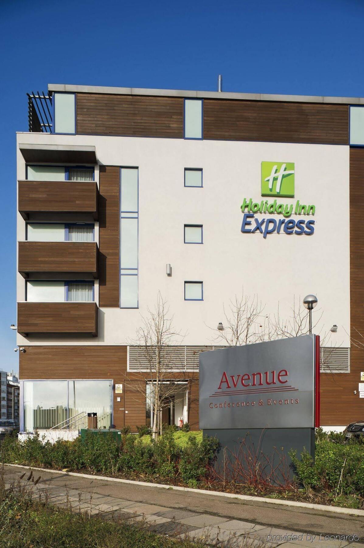 Holiday Inn Express London Golders Green, An Ihg Hotel Finchley Eksteriør billede